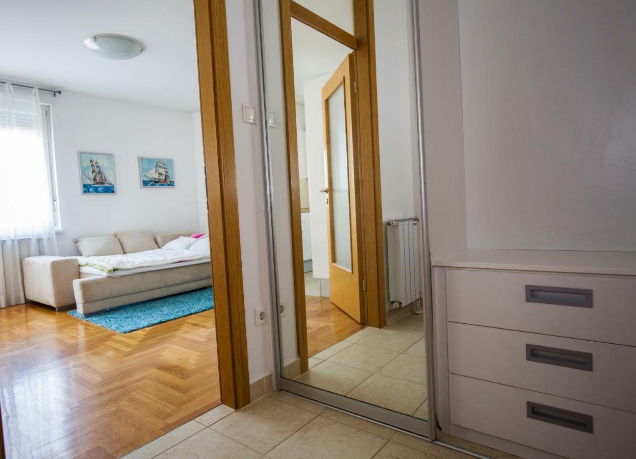 Apartment Luka Zagreb Exterior photo